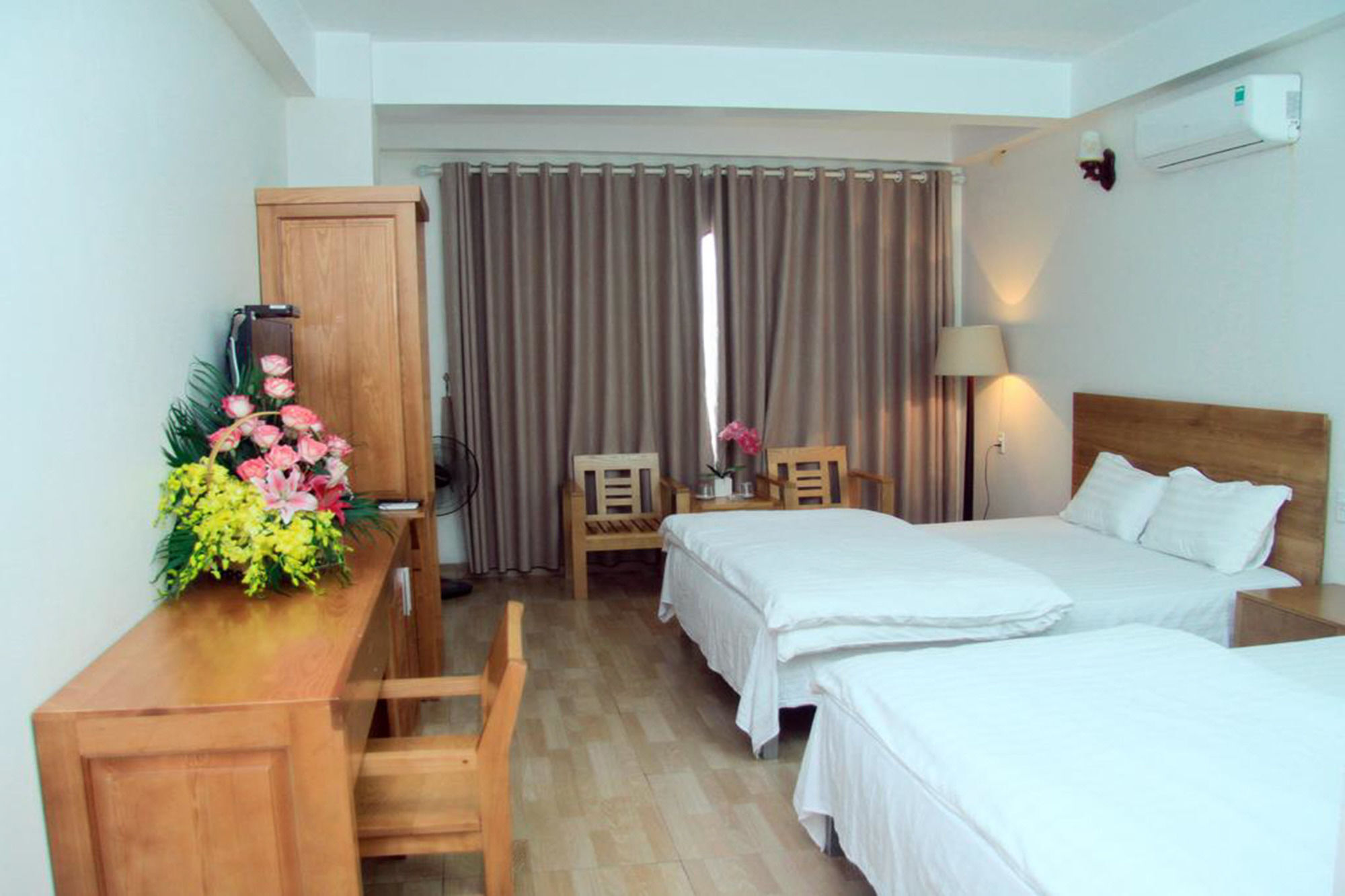 Dragon Airport Hotel