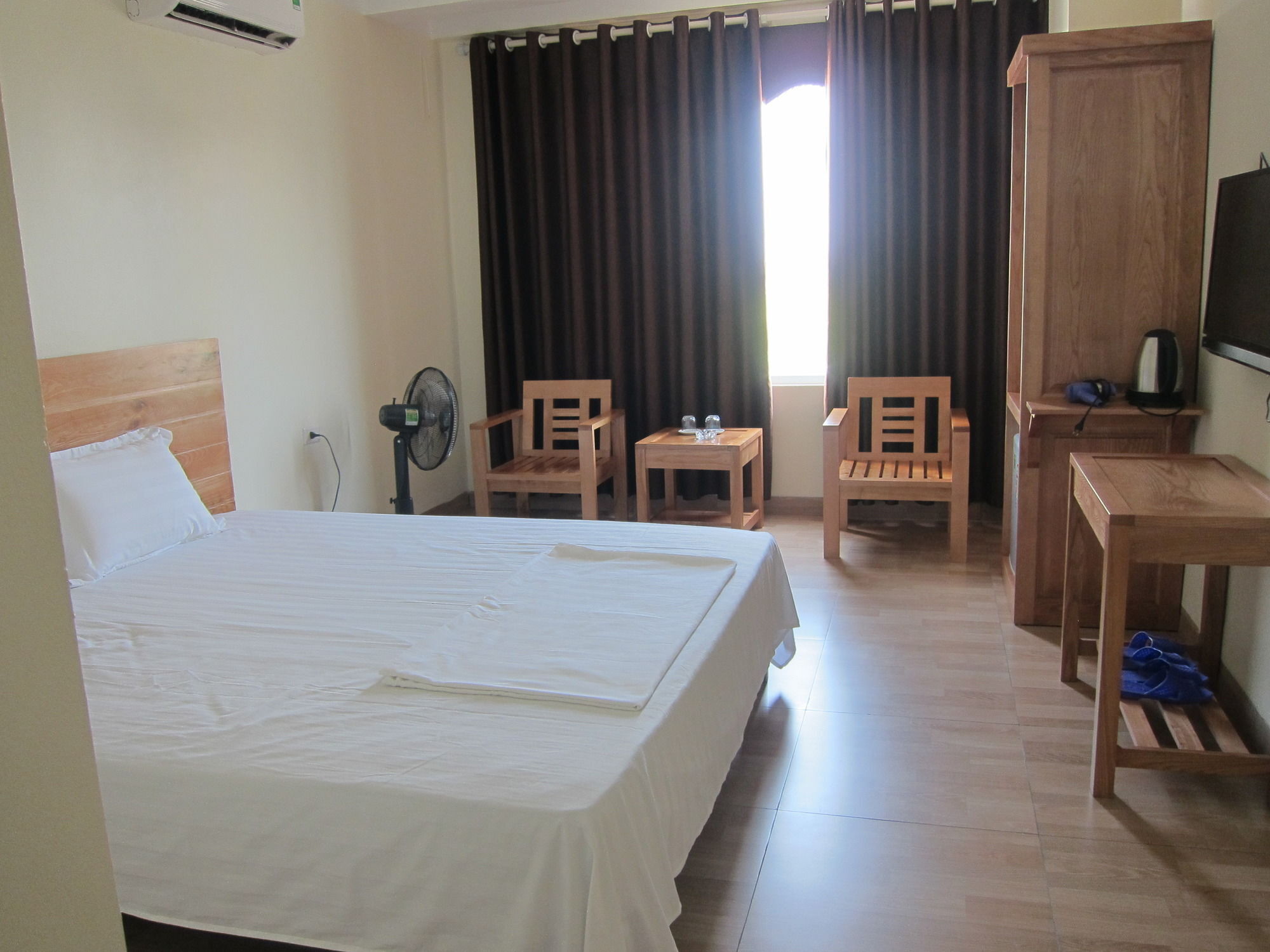 Hotel Dragon Airport 3*